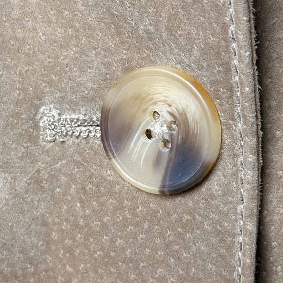 Blanknyc Crop Suede Jacket in Dark khaki - Picture 5 of 8